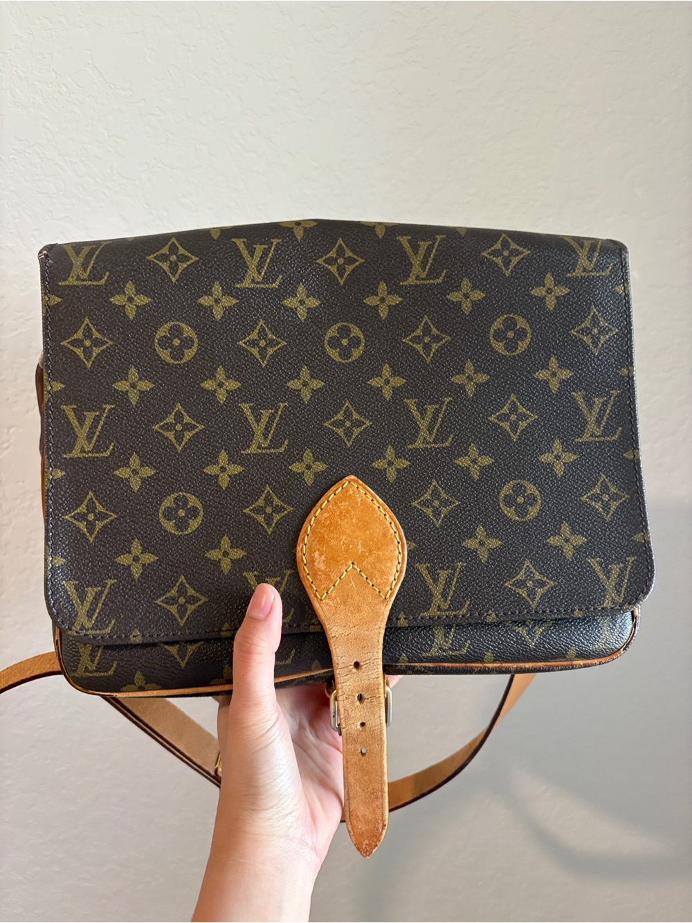 Louis Vuitton GM Cartouchiere Monogram Crossbody Bag - Picture 1 of 15
